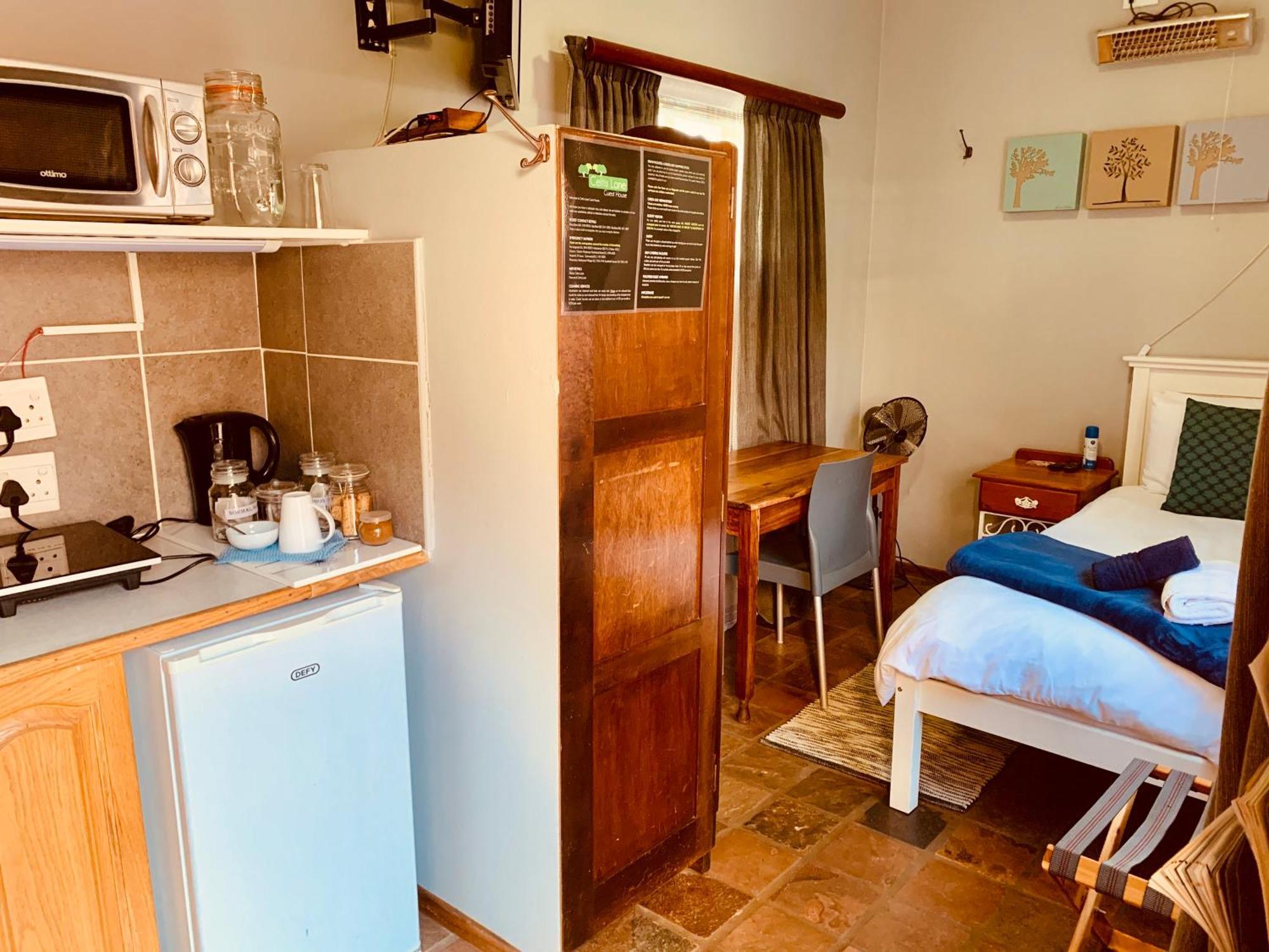 Celtis Lane Guest House Boksburg Buitenkant foto