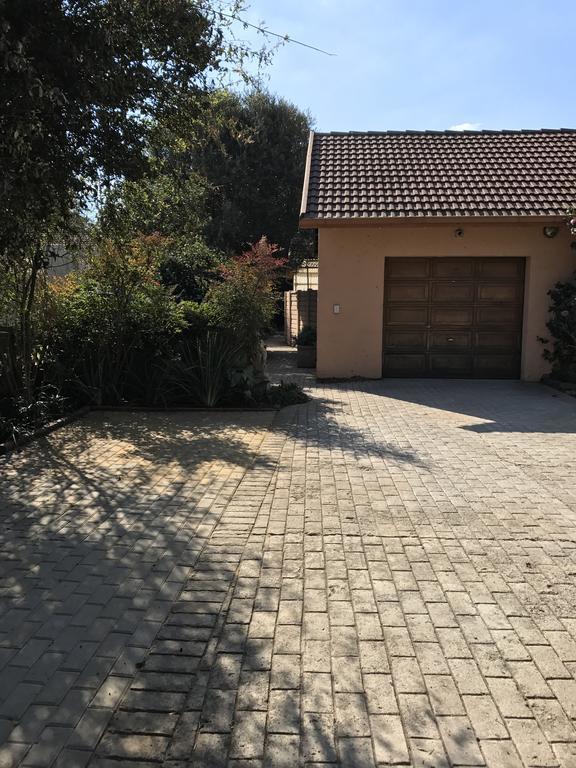 Celtis Lane Guest House Boksburg Buitenkant foto