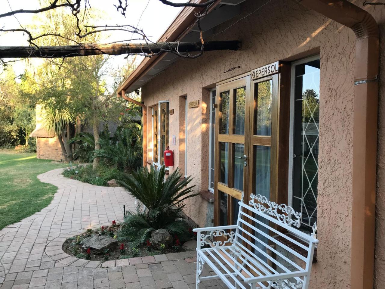 Celtis Lane Guest House Boksburg Buitenkant foto